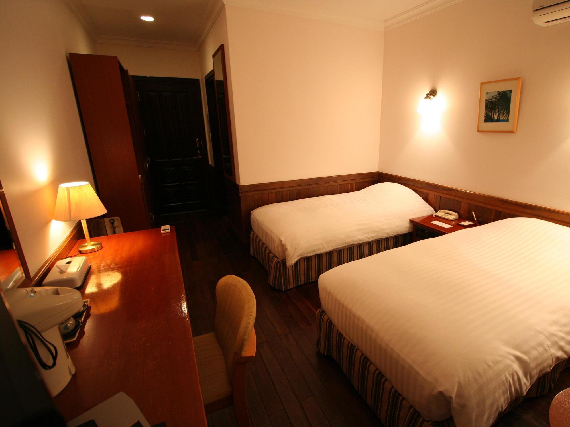 Kunigami Ada Garden Hotel Okinawa מראה חיצוני תמונה